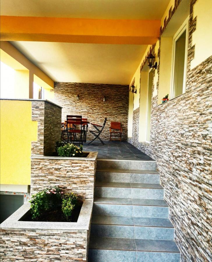Doftana Apartaments Teşila 外观 照片